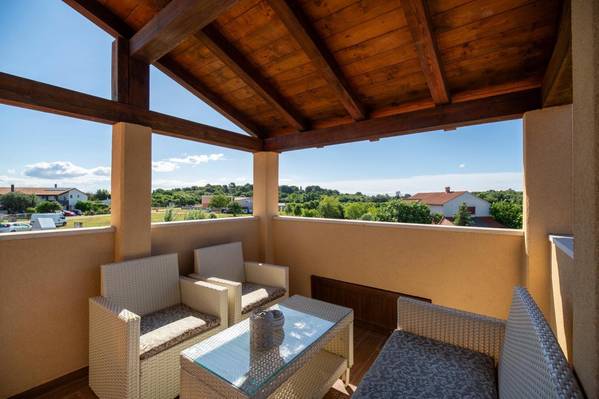 PUY Apartman Viki Stinjan מראה חיצוני תמונה