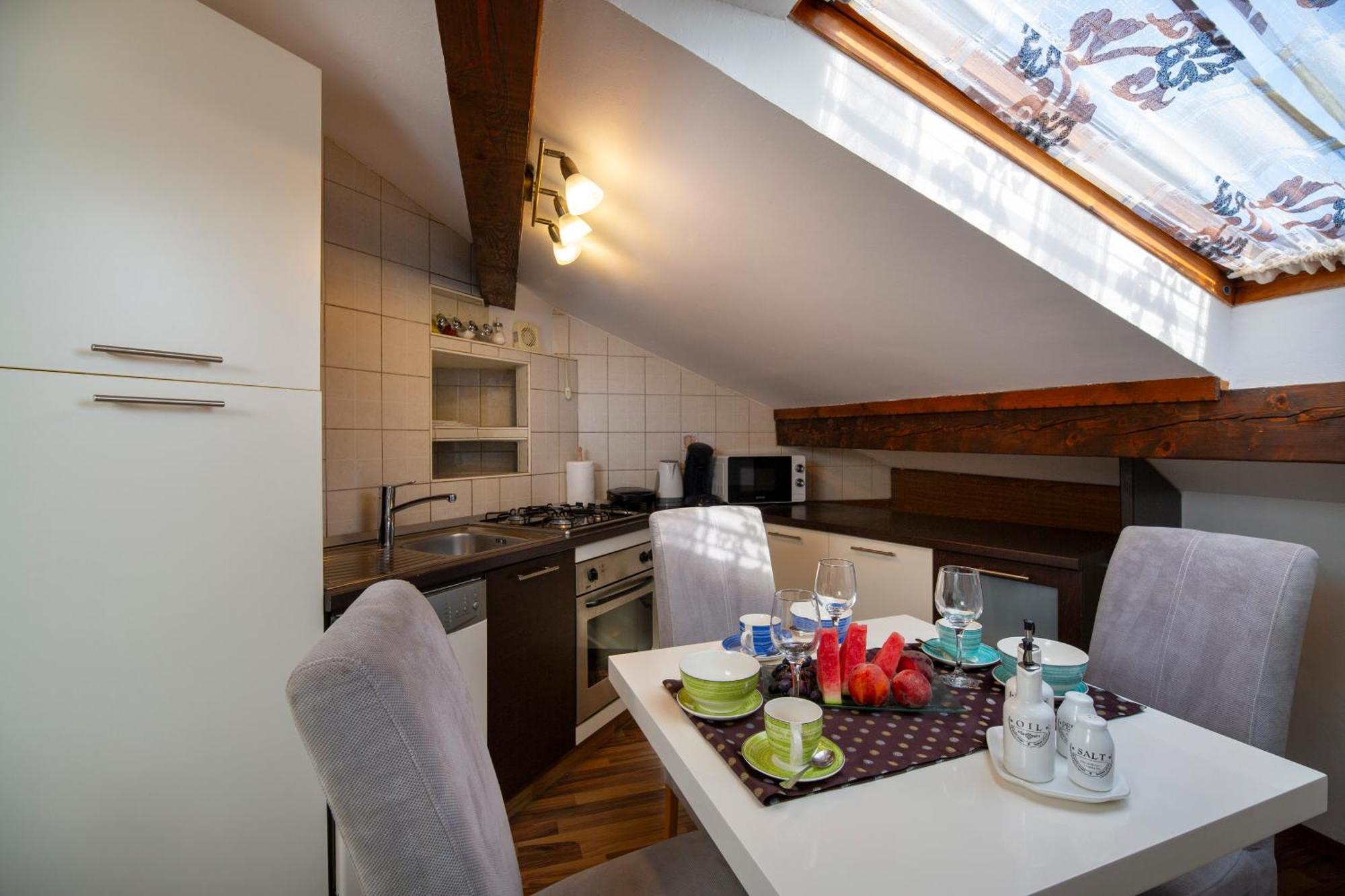 PUY Apartman Viki Stinjan מראה חיצוני תמונה